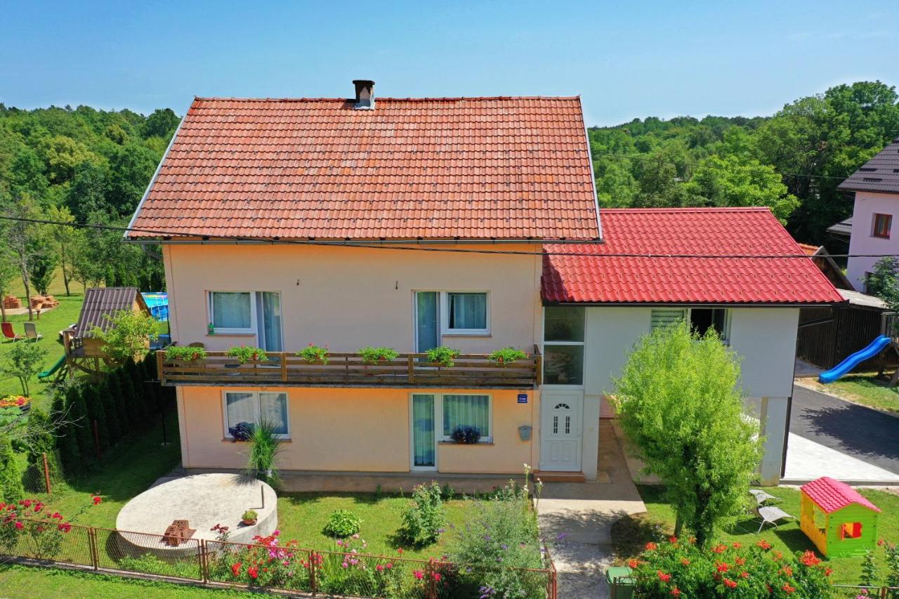 Apartman Dorijan Rakovica Εξωτερικό φωτογραφία